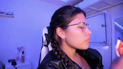  Lady  online show from 29, 5, 2026