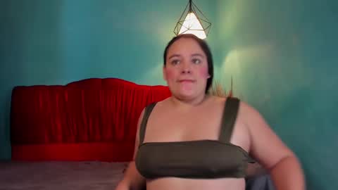 Snapshot of ladyclaudia1 chatting on 11, 2, 2025 Katalina y adrian online show from 11, 2, 2025