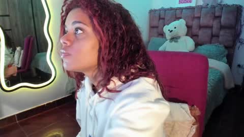 leidy daniela online show from 18, 2, 2025