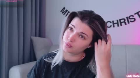 ladylancaster online show from 21, 12, 2025