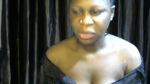 sexylila online show from 3, 6, 2026