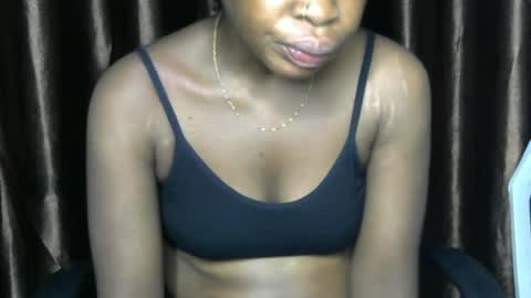 Snapshot of ladylilasexy chatting on 14, 6, 2026 sexylila online show from 14, 6, 2026