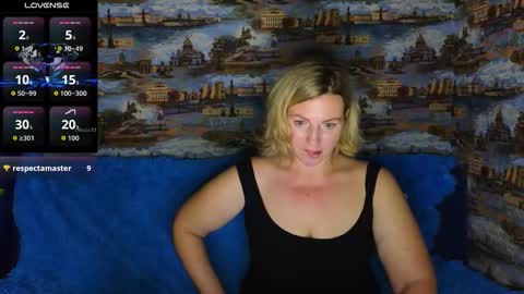 Snapshot of ladylucky_ chatting on 12, 9, 2025 ladylucky_ online show from 12, 9, 2025