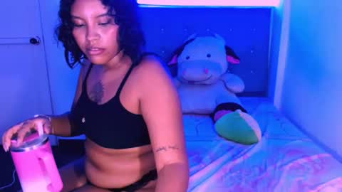 laura online show from 25, 4, 2026