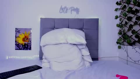 Snapshot of ladysexy_hot19 chatting on 26, 9, 2025 Ladysexy hot19 online show from 26, 9, 2025