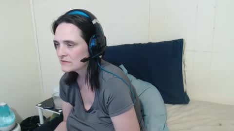 LadySlate online show from 18, 1, 2025