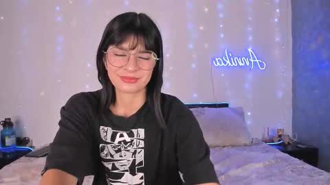 Laena Arryn online show from 16, 3, 2026