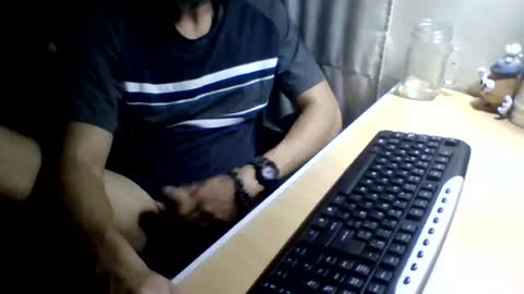 Snapshot of lagenovadura chatting on 3, 7, 2026 La Genova esta Dura beard boy male dick mastubate latinosexy latinohot latino glasses mature strong stronglegs online show from 3, 7, 2026