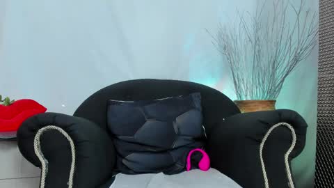 Snapshot of lailacastillomilf chatting on 22, 4, 2026 Lailacastillo online show from 22, 4, 2026