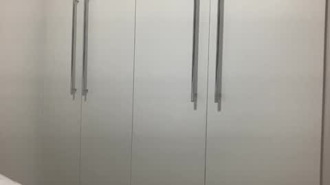 lailayourangel online show from 2, 4, 2026