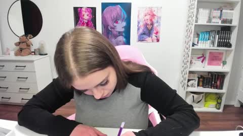 Snapshot of lain__ chatting on 5, 3, 2025 Kira online show from 5, 3, 2025