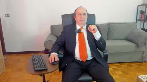 Snapshot of lajose52 chatting on 30, 11, 2025 lajose52 online show from 30, 11, 2025