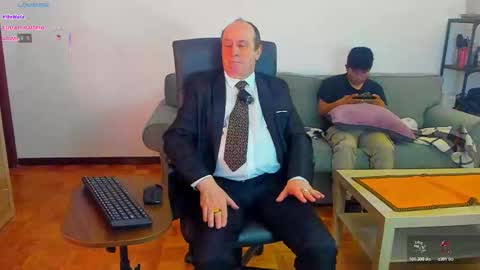 Snapshot of lajose52 chatting on 5, 12, 2025 lajose52 online show from 5, 12, 2025