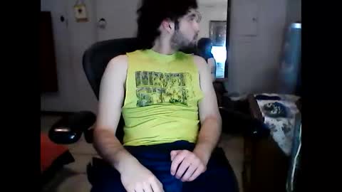 Snapshot of lakewood4523 chatting on 13, 1, 2025 Carlosss online show from 13, 1, 2025