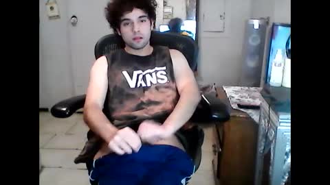 Snapshot of lakewood4523 chatting on 25, 2, 2025 Carlosss online show from 25, 2, 2025