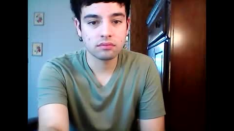 Snapshot of lakewood4523 chatting on 25, 9, 2025 Carlosss online show from 25, 9, 2025