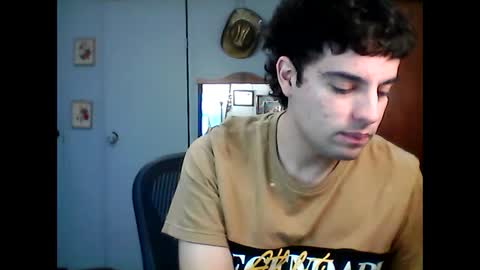 Snapshot of lakewood4523 chatting on 30, 9, 2025 Carlosss online show from 30, 9, 2025