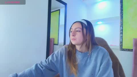 Lala clark online show from 6, 10, 2025