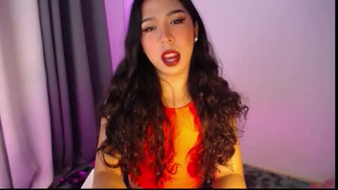 luna  online show from 18, 9, 2025