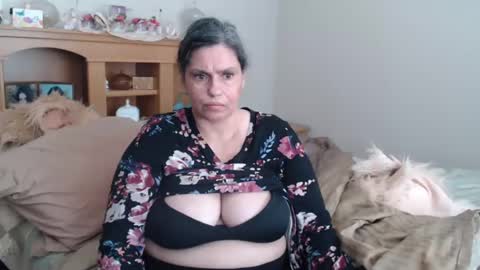 Naomi Rose online show from 22, 2, 2025