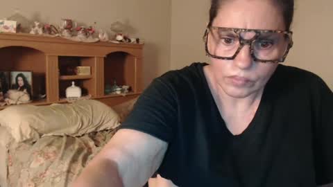 Naomi Rose online show from 26, 9, 2025