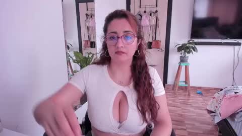 Snapshot of lalanaughty1 chatting on 11, 2, 2025 Sofi online show from 11, 2, 2025
