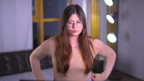 Snapshot of lali_tali chatting on 27, 10, 2025 Lilium like a flower online show from 27, 10, 2025