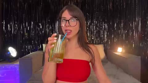 Ellina online show from 25, 10, 2025