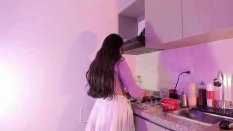 Laura online show from 22, 10, 2025