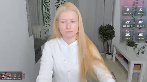 Snapshot of laly_peach chatting on 21, 7, 2026 Laly online show from 21, 7, 2026