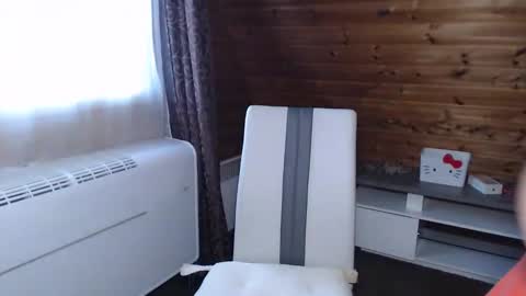 Snapshot of lamadrina006 chatting on 17, 10, 2025 LaMadrina006 online show from 17, 10, 2025