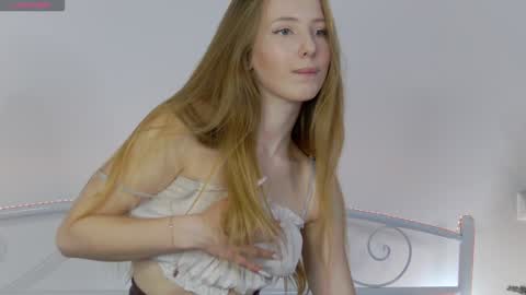 Liana online show from 1, 1, 2025