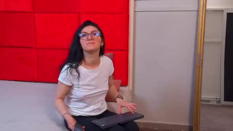 Snapshot of lana_banner chatting on 26, 4, 2026 LanaBanner online show from 26, 4, 2026