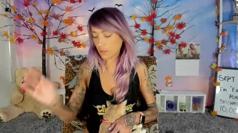 Lana Del Bae online show from 16, 9, 2025