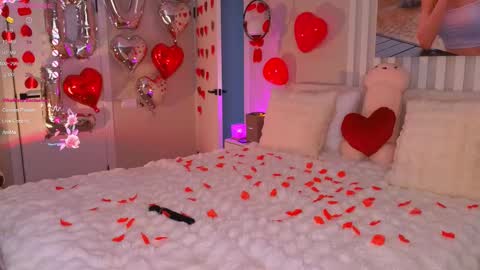 Milana online show from 13, 2, 2025