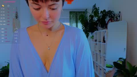 Lana online show from 18, 10, 2025