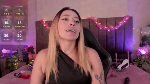 Lana online show from 9, 5, 2026