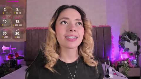 Snapshot of lanaamills chatting on 26, 6, 2026 Lana online show from 26, 6, 2026