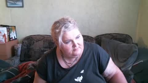 Snapshot of lanacat555 chatting on 9, 3, 2025 lanacat555 online show from 9, 3, 2025