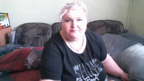 Snapshot of lanacat555 chatting on 11, 3, 2025 lanacat555 online show from 11, 3, 2025