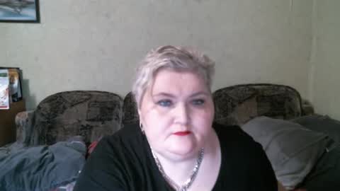 Snapshot of lanacat555 chatting on 11, 3, 2025 lanacat555 online show from 11, 3, 2025