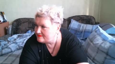 Snapshot of lanacat555 chatting on 8, 9, 2025 lanacat555 online show from 8, 9, 2025