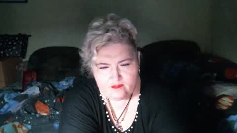 Snapshot of lanacat555 chatting on 11, 10, 2025 lanacat555 online show from 11, 10, 2025