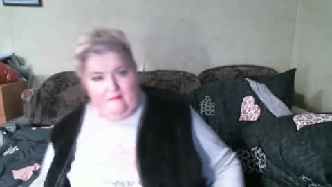 lanacat555 online show from 28, 2, 2026