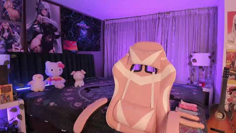 L A N A  online show from 12, 1, 2025