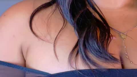 Snapshot of lanarozz chatting on 1, 5, 2026 Lana online show from 1, 5, 2026