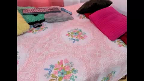 lanastone86 online show from 1, 10, 2025