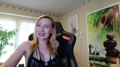 Snapshot of lanasweet9 chatting on 13, 6, 2026 Lana online show from 13, 6, 2026