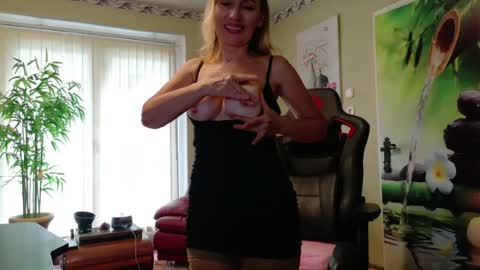Lana online show from 1, 8, 2026