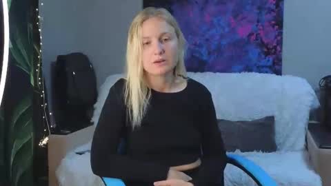 LanaviSmith online show from 27, 11, 2025